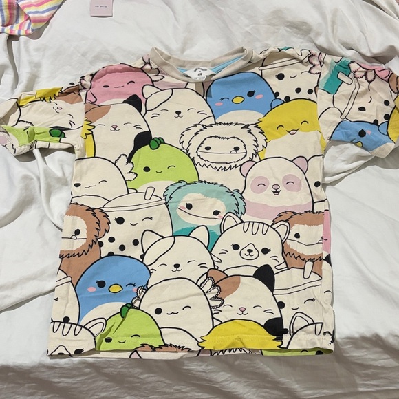 H &M Squishmallows t shirt 6x/7 Colorful Cartoon worn once euc cotton - Picture 1 of 6